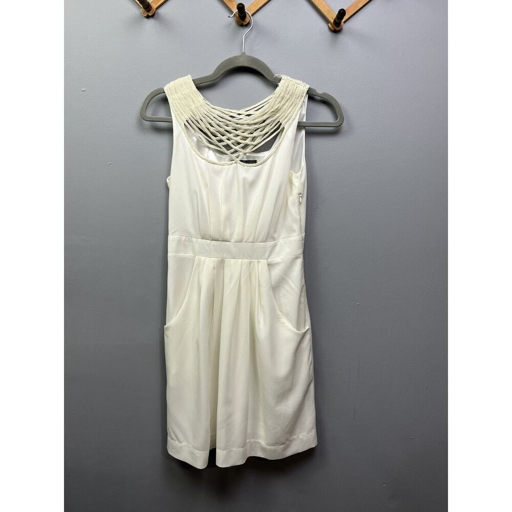 Tinley Dress Womens Small‎ Cream Sleeveless Body Con Sexy Preppy